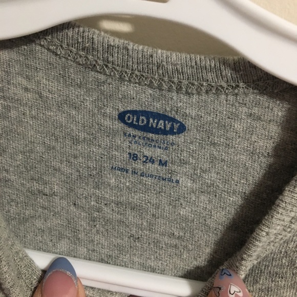 Old Navy Grey LS Toddler Shirt | 18-24M | Like New - Picture 4 of 4